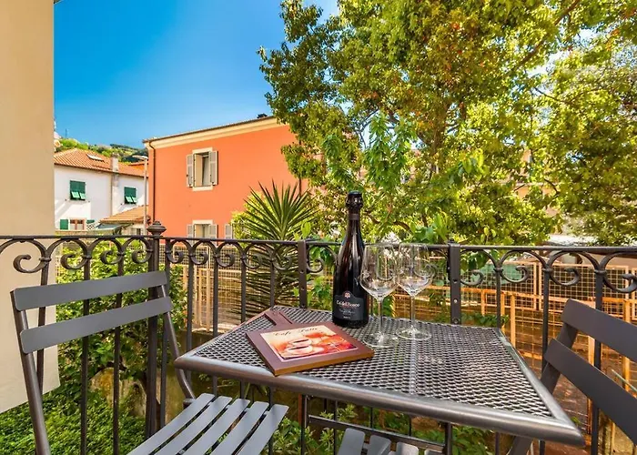 Seashell House - Mytouristhome La Spezia